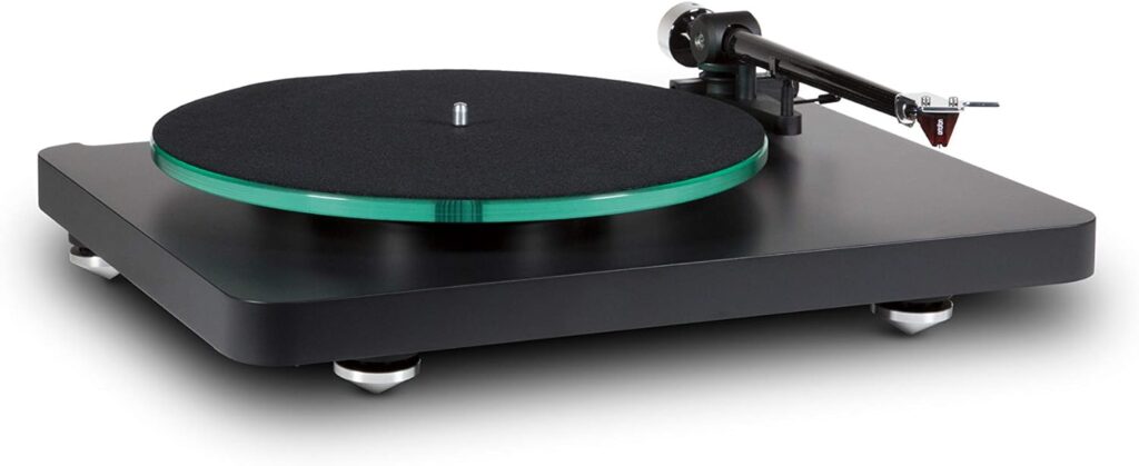 NAD C 588 Belt-Drive Turntable with Carbon Fiber Tonearm and Ortofon 2M Red Cartridge